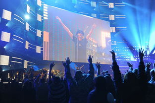 mk体育官网登录-夜场足球赛事吸引年轻观众群体，夜场踢球